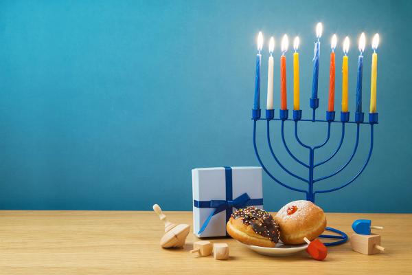 Hanukkah Music in America