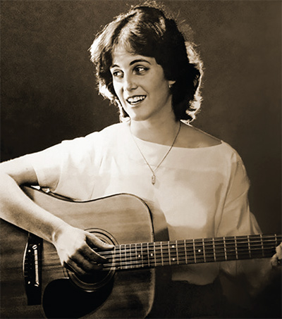 Cantor Lippitz with guitar