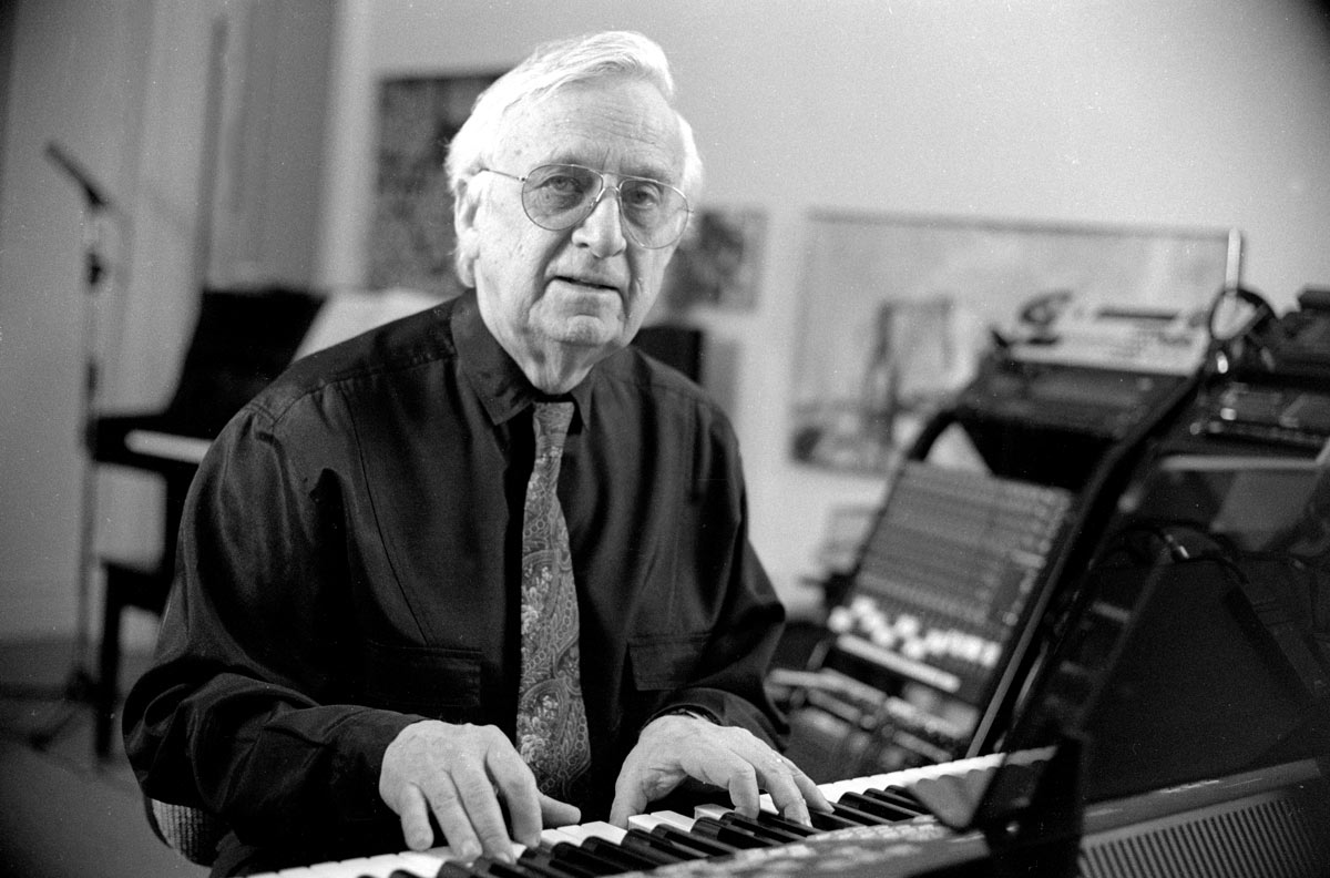 Composer Gershon Kingsley, Pioneer of the Moog Synthesizer, Passes Away