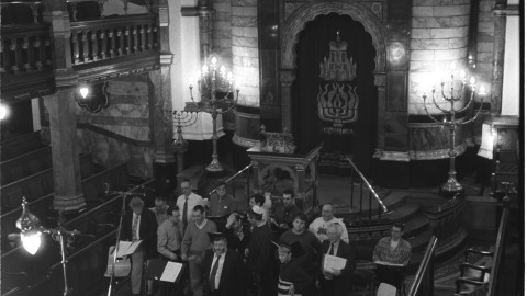 Cantor Benzion Miller and the London Synagogue Singers