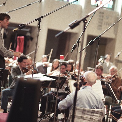 Conductor Christopher Wilkins and the Rundfunk-Sinfonieorchester Berlin