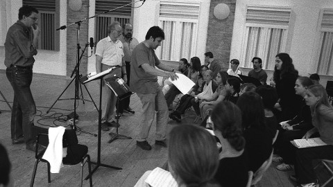 Conductor Nicholas Wilks, Cantor Alberto Mizrahi and the Finchley Children's Music Group