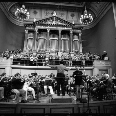 Gerard Schwarz, The Czech Philharmonic Orchestra & Ernst Senff Choir