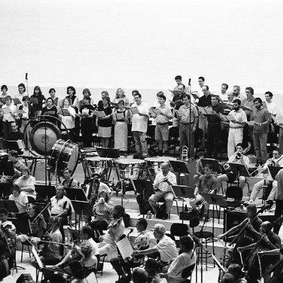 Members of Coral Cármina and the Barcelona Symphony-National Orchestra of Catalonia