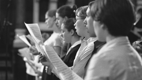 Members of the New London Children's Choir