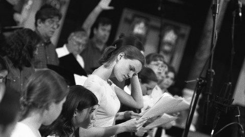 Members of the New London's Children Choir and Schola Hebraeica
