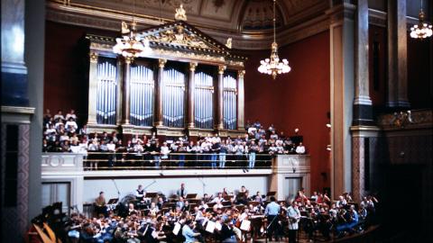 Gerard Schwarz, Carol Meyer, Elizabeth Shammash, Richard Clement, Ted Christopher & the Czech Philharmonic Orchestra
