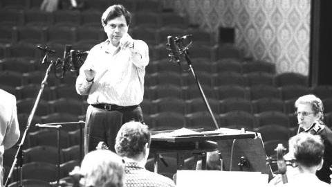 Gerard Schwarz & Members of the Czech Philharmonic Orchestra