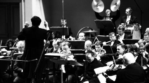 Gerard Schwarz, Yaron Windmueller & Members of the Czech Philharmonic Orchestra