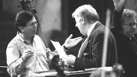 Gerard Schwarz & member of the Czech Philharmonic Orchestra