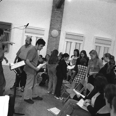 Conductor Nicholas Wilks, Cantor Alberto Mizrahi and the Finchley Children's Music Group