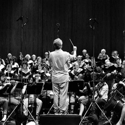 Conductor Nick Strimple and members of the Choral Society of Southern California, Los Angeles Zimriyah Chorale and Young Musician's Foundation Debut Orchestra