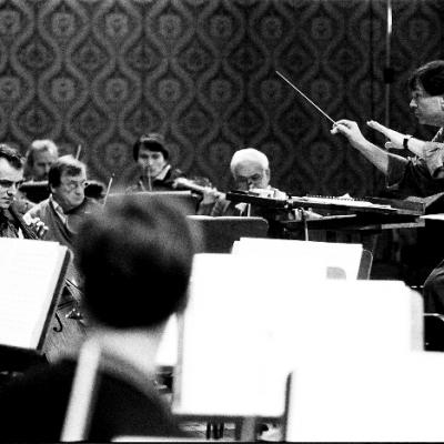 Gerard Schwarz & the Czech Philharmonic Orchestra