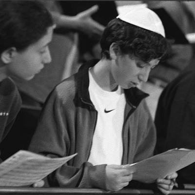 Members of the New London Children's Choir