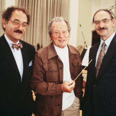 Milken Archive artistic director Neil W. Levin, with Sir Neville Marriner and composer Thomas Beveridge