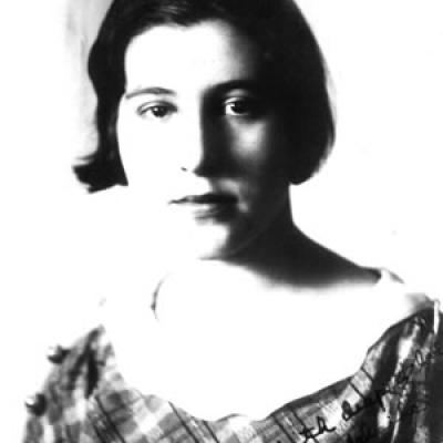 Vivian Fine