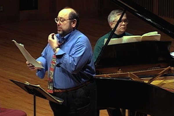 Spotlight Series: Alberto Mizrahi