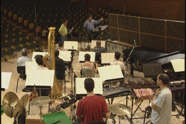 Dir a nikl, mir a nikl (A Nickel for You, and a Nickel for Me)